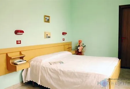 Hotel Eden